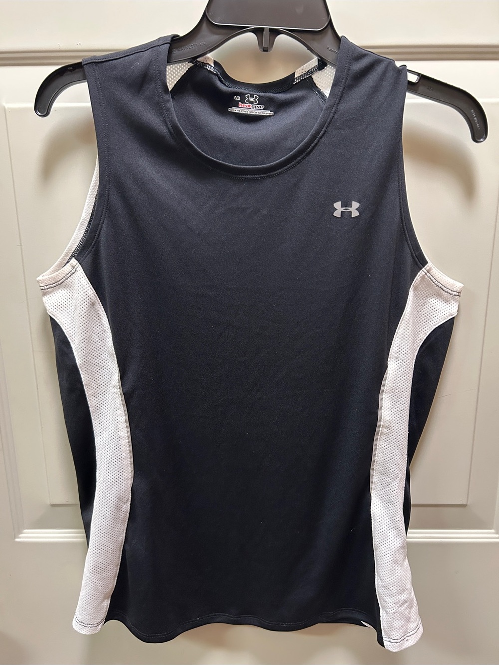 Under Armour Black and White Women's Performance Tank